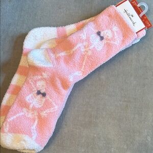 HALLMARK Microvelour Crew Socks Summerween 2 pairs shoe size 4-10 NWT